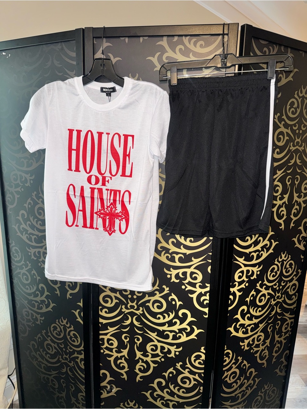 Fashion Nova White Tee with Bold Red 'House of Short Set